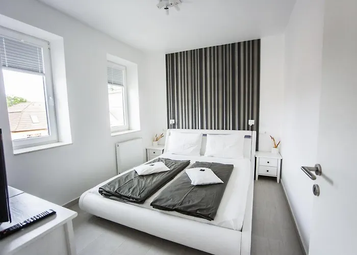 Azur Haz Viola Apartman